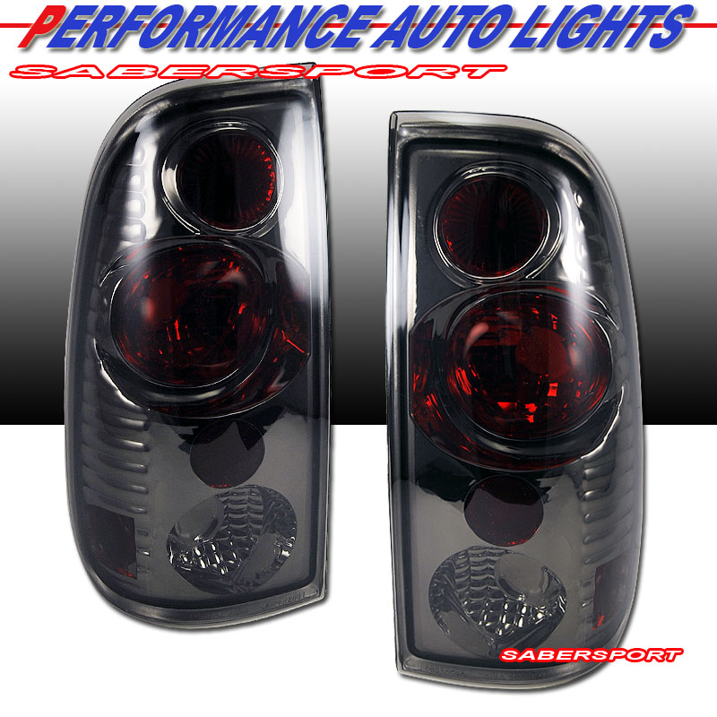 Install taillight lens on jeep #3